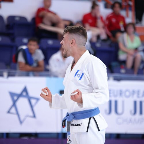 שלו אלנברג זוכה בתחרות ג'יוג'יטסו